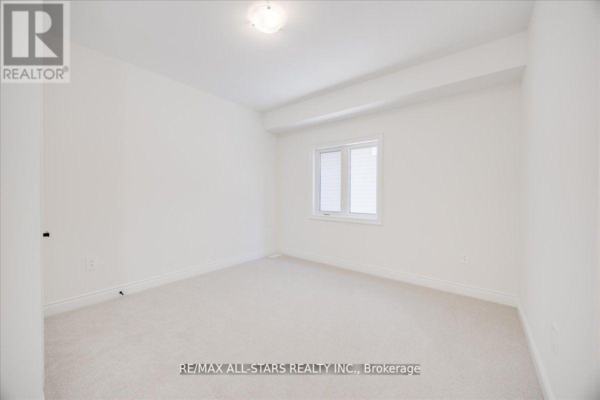 59 STADACONA AVENUE - 27