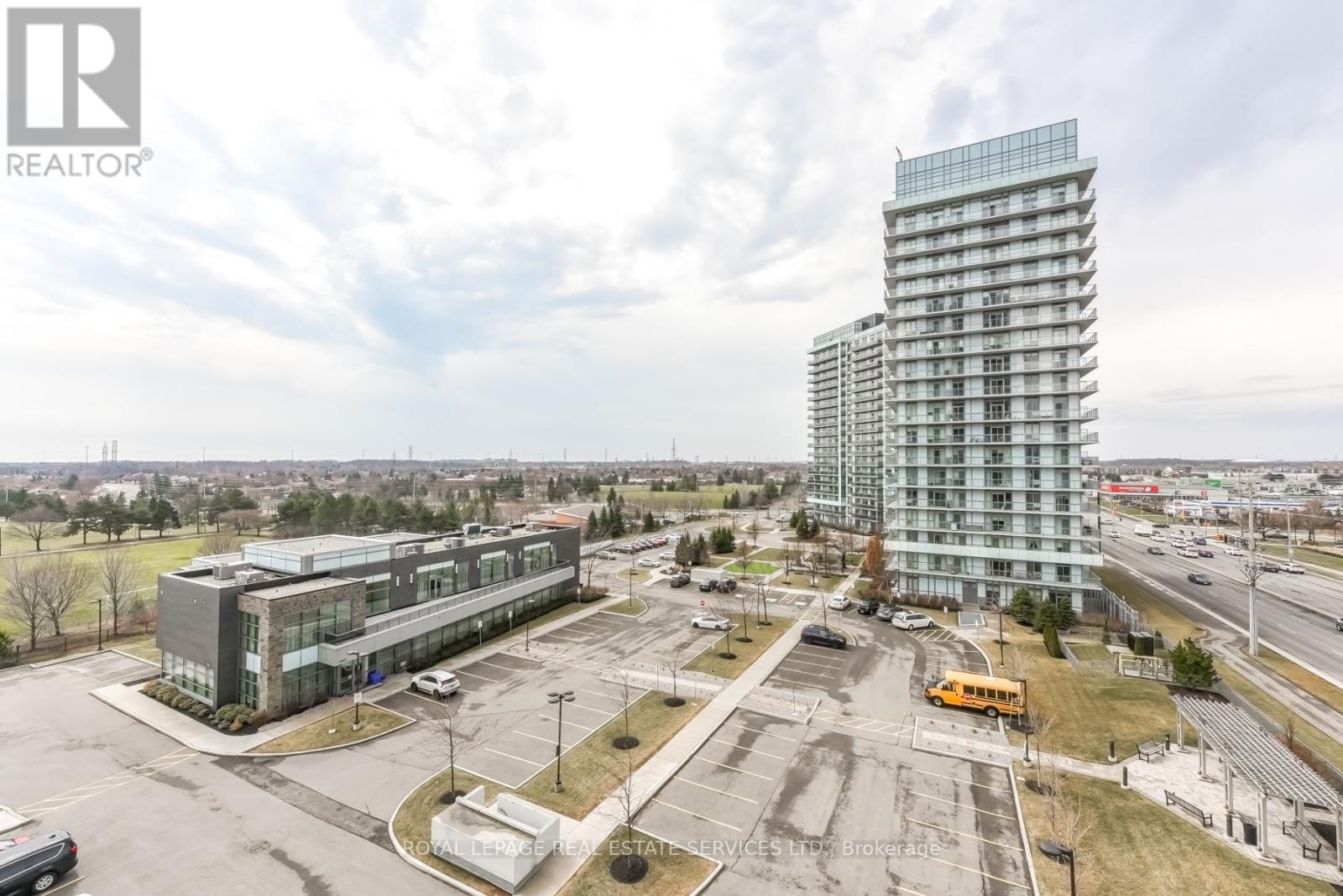 #607 4677 GLEN ERIN DRIVE - 33