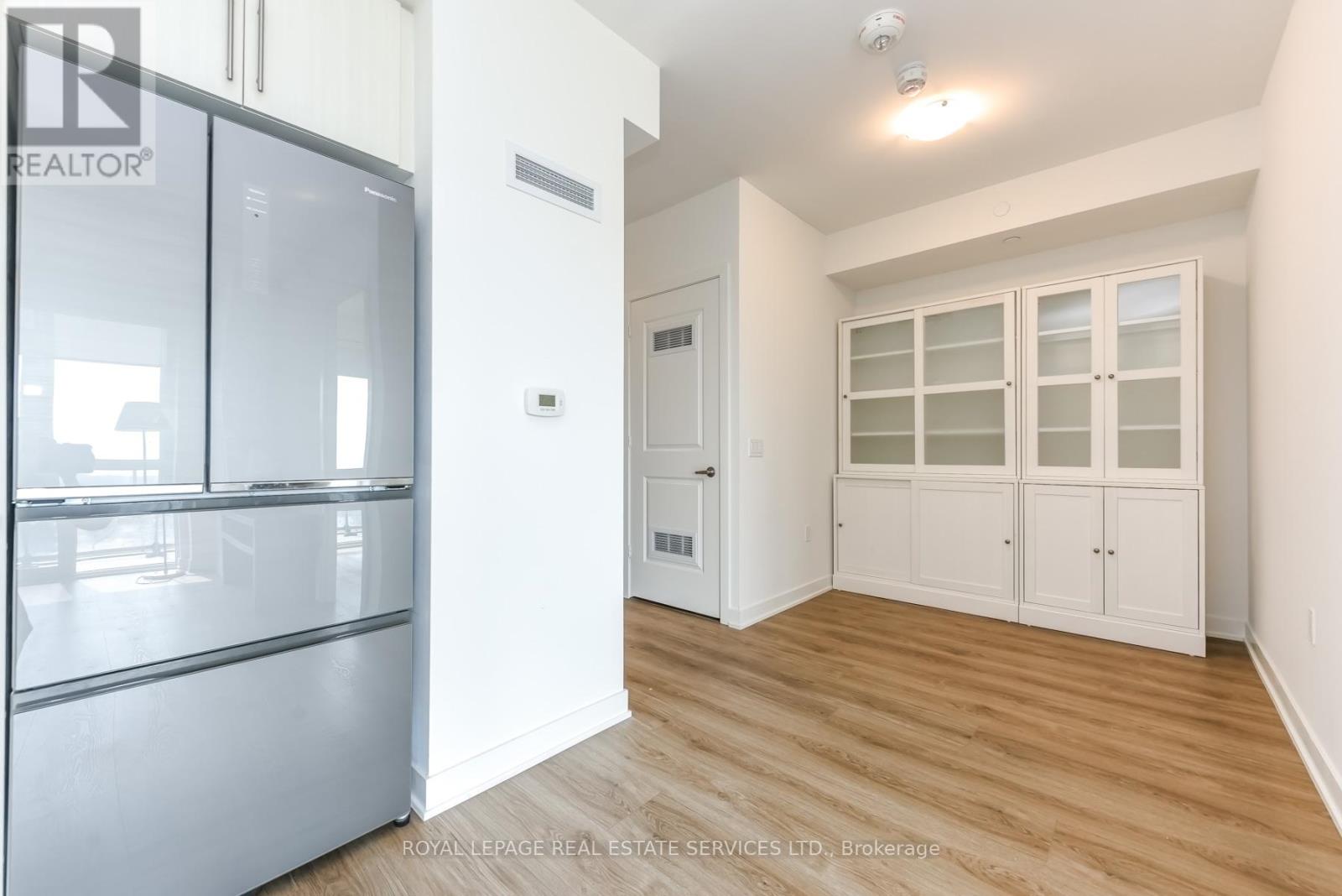 #607 4677 GLEN ERIN DRIVE - 19