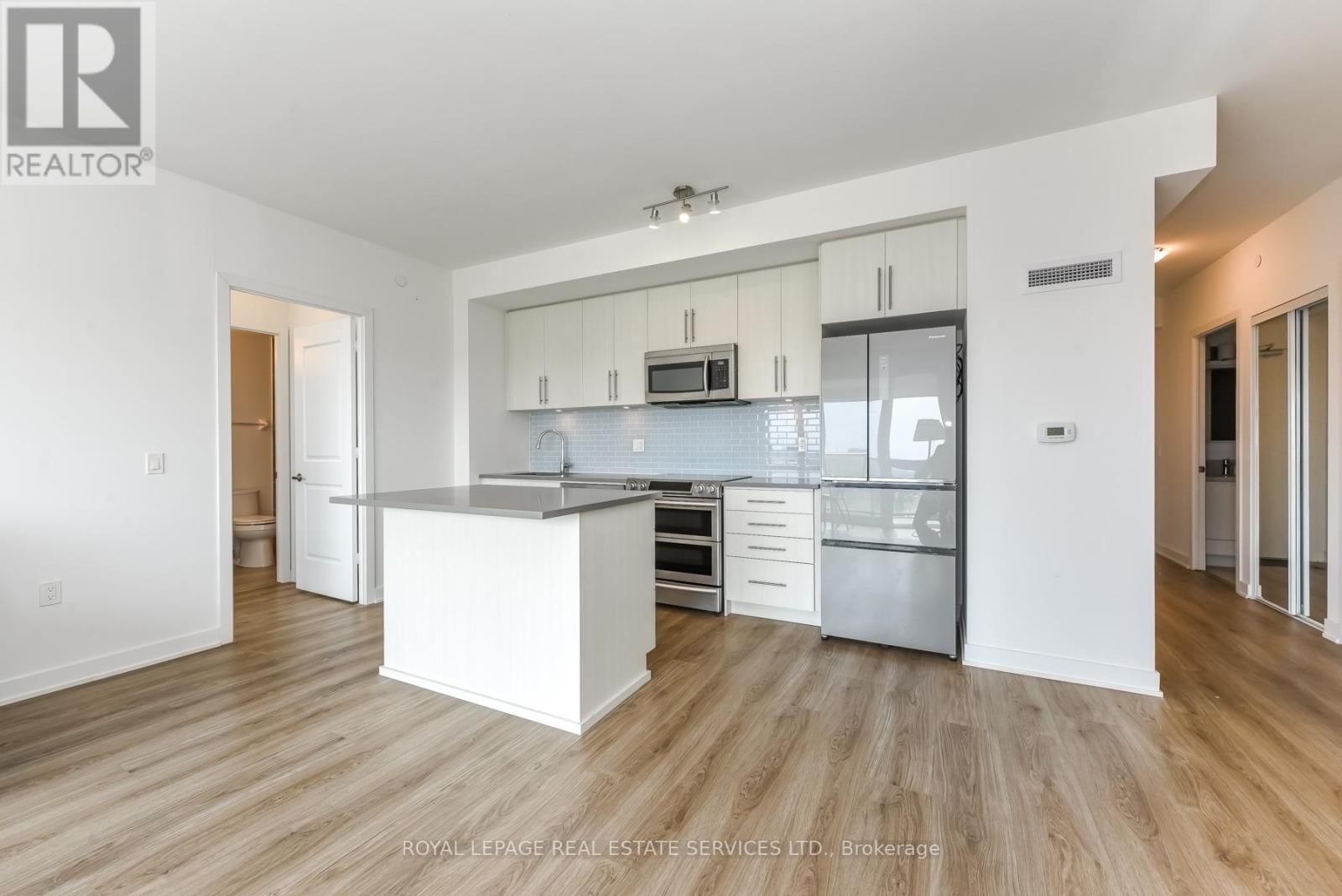 #607 4677 GLEN ERIN DRIVE - 17