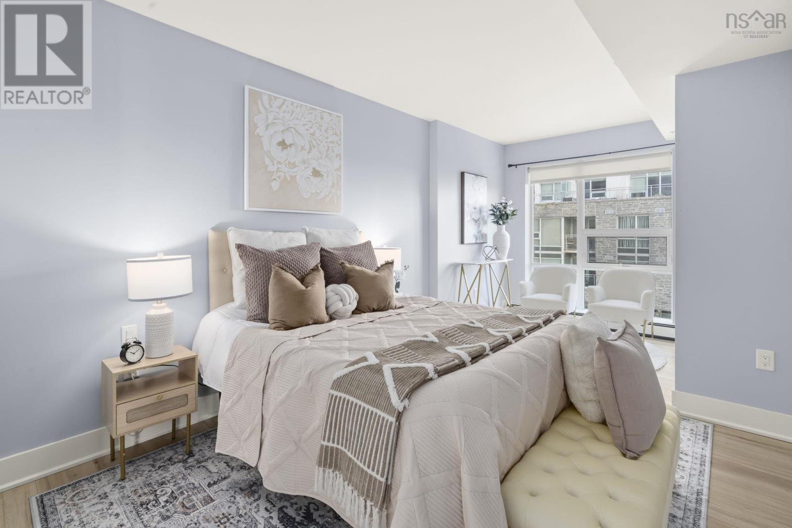 Property 24 of 34 of 305 15 Kings Wharf Place