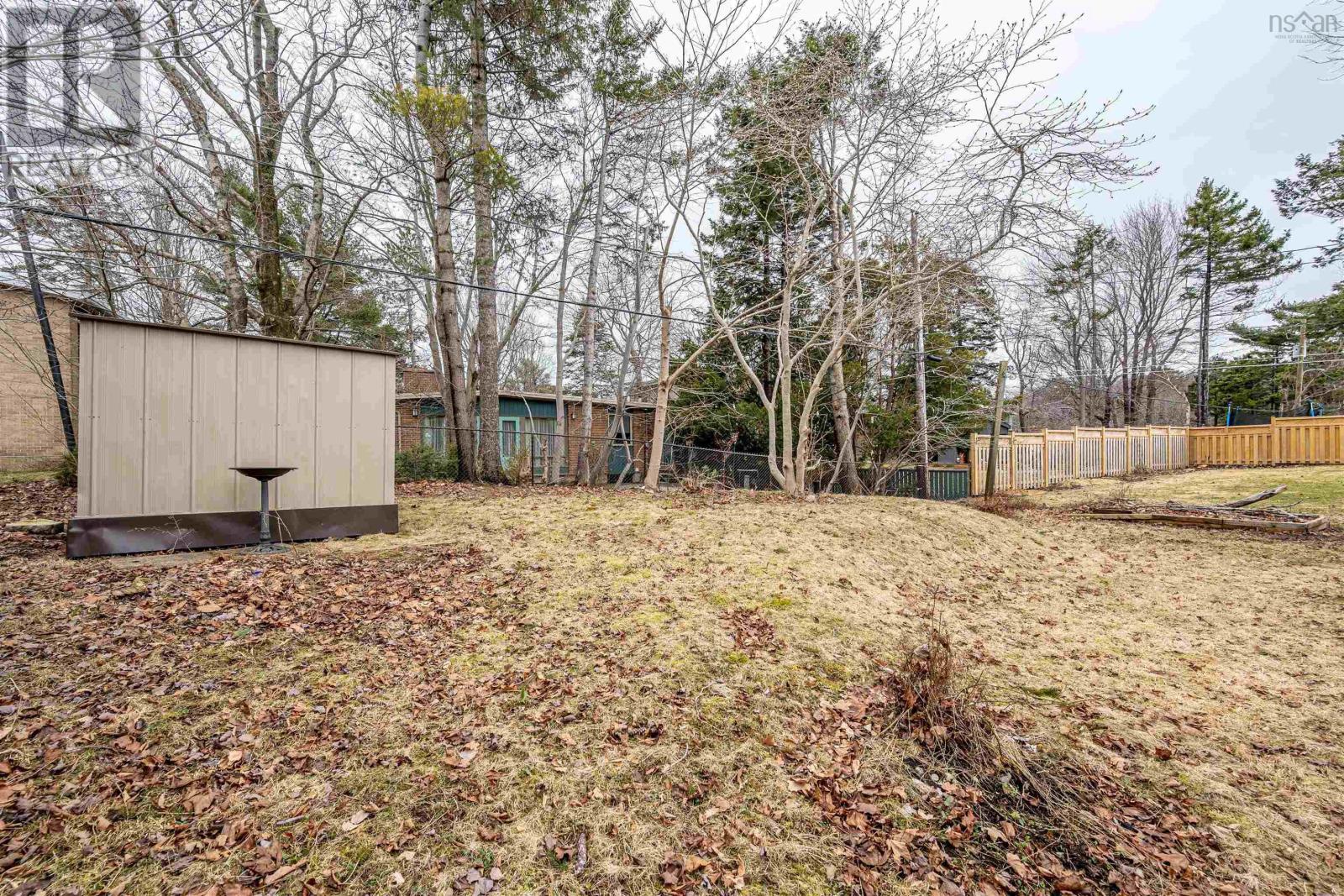 Property 38 of 47 of 40 Gateway Road