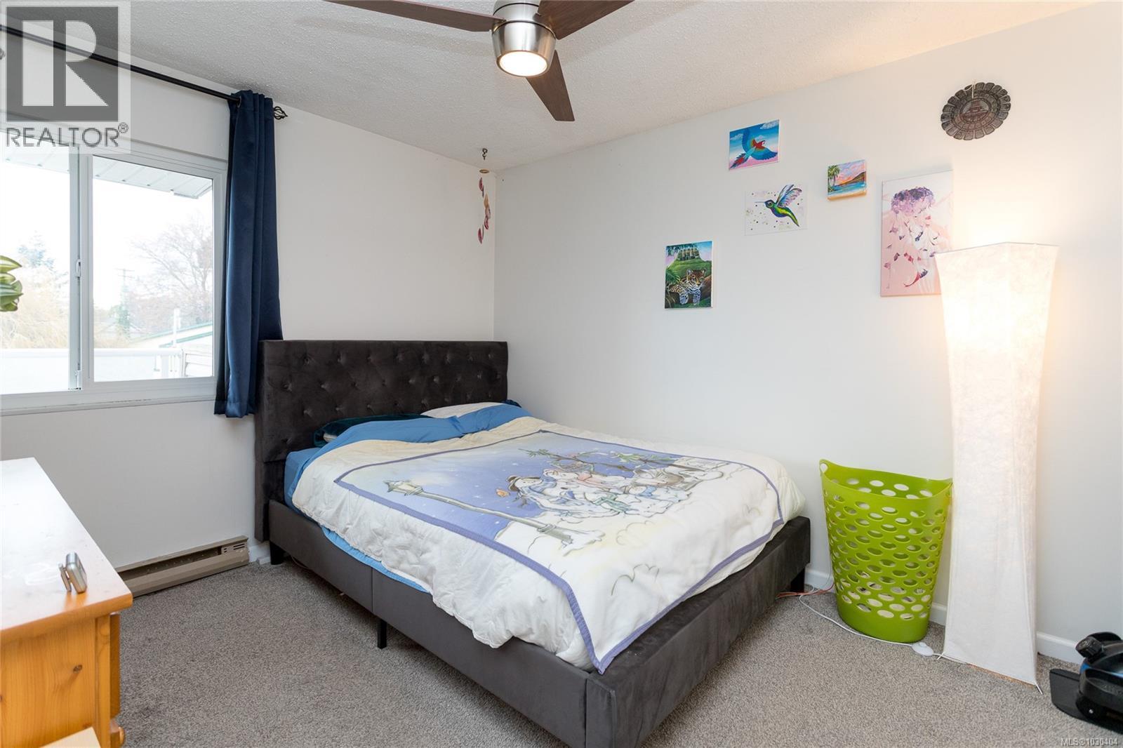 11 333 Robert Street, Victoria