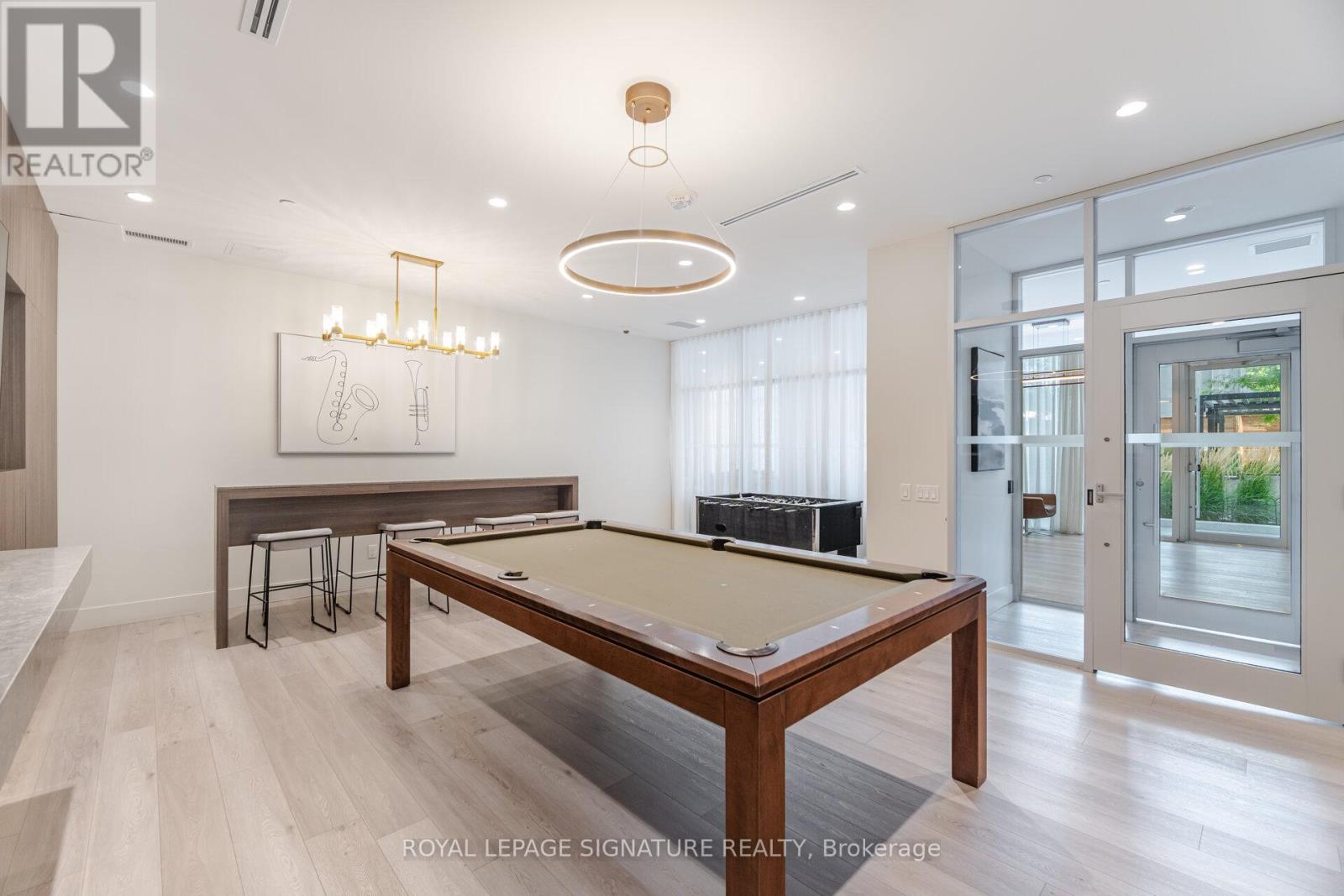 #208 1787 ST CLAIR AVENUE W - 34