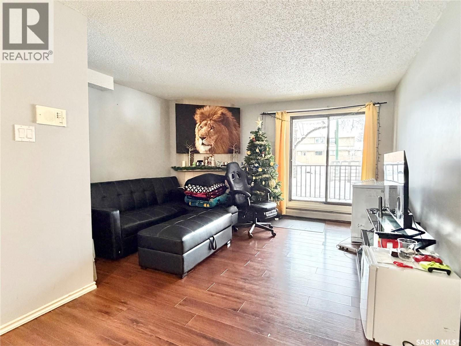 Single Family House Low rise for Sale in A  McKercher DRIVE Saskatoon 