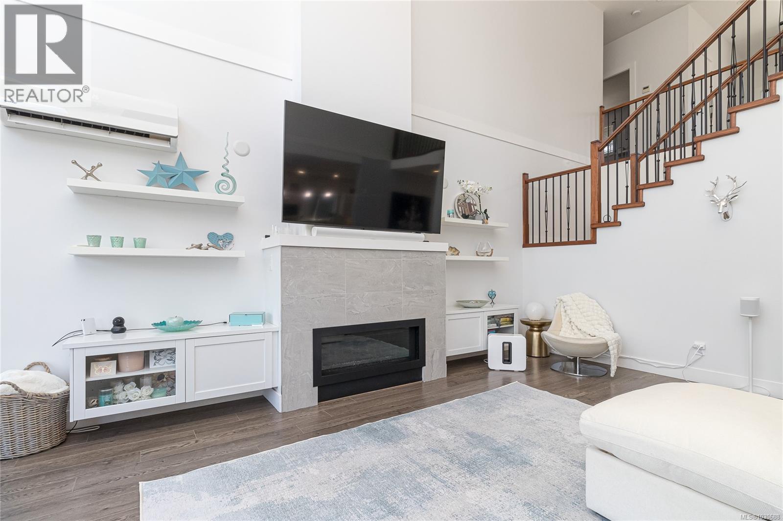 3516 Joy Close - 11