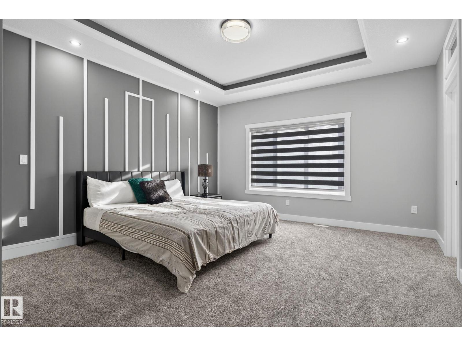 1815 17 AV NW, Edmonton