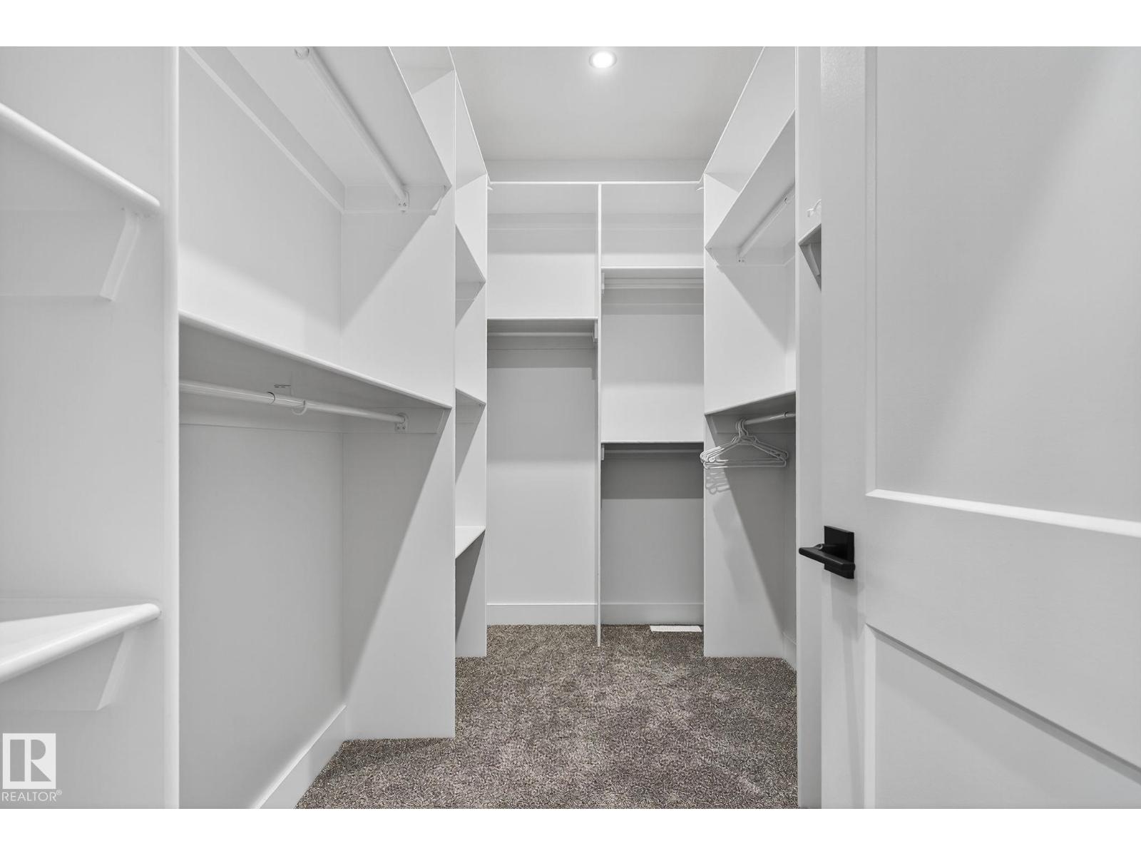 1815 17 AV NW, Edmonton