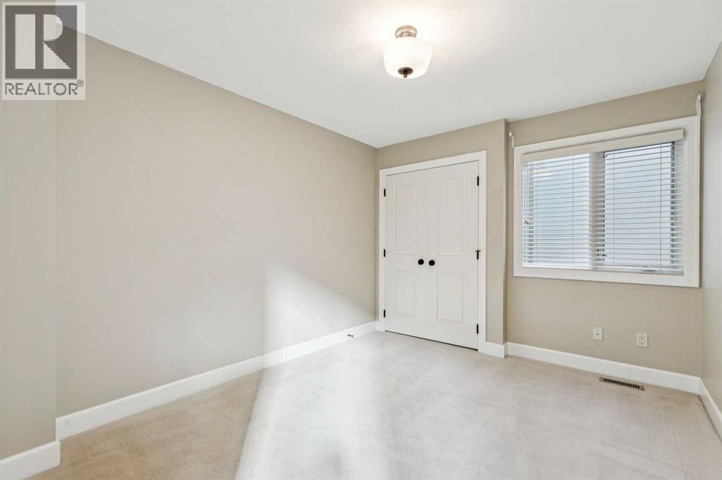 Single Family House for Sale in   Avenue SW South Calgary Calgary 