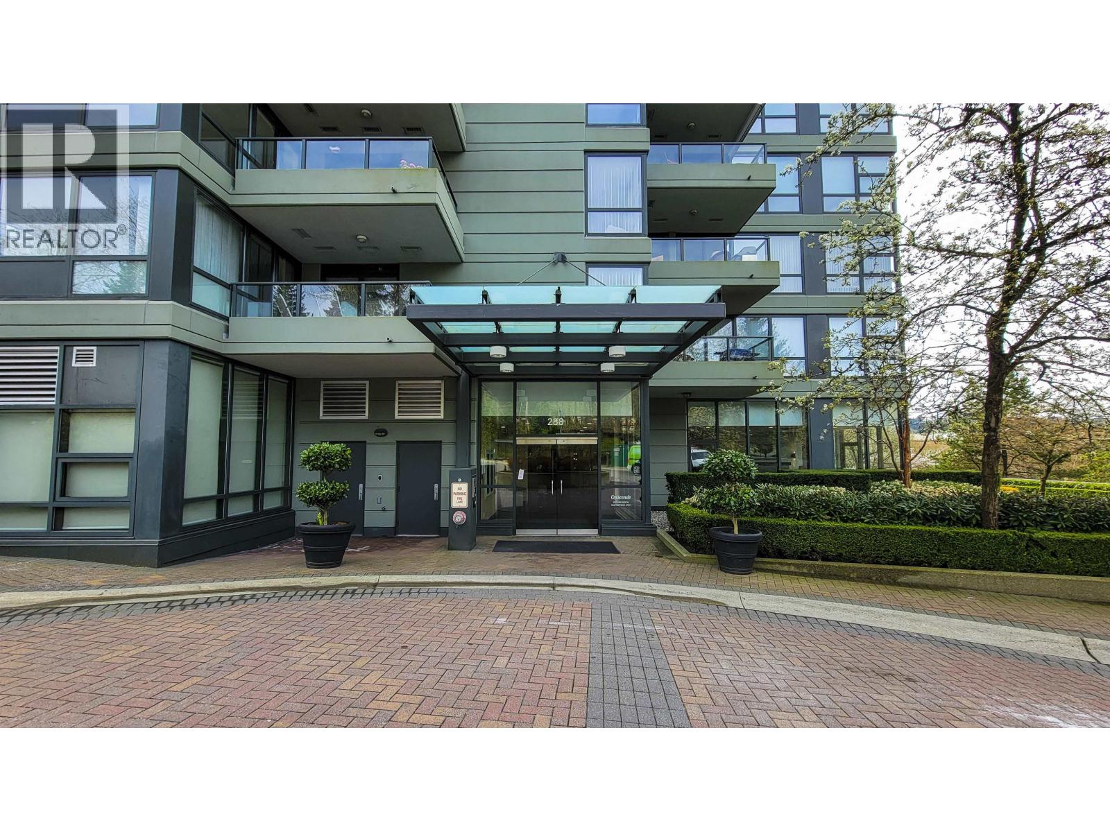 805 288 UNGLESS Way - photo 2