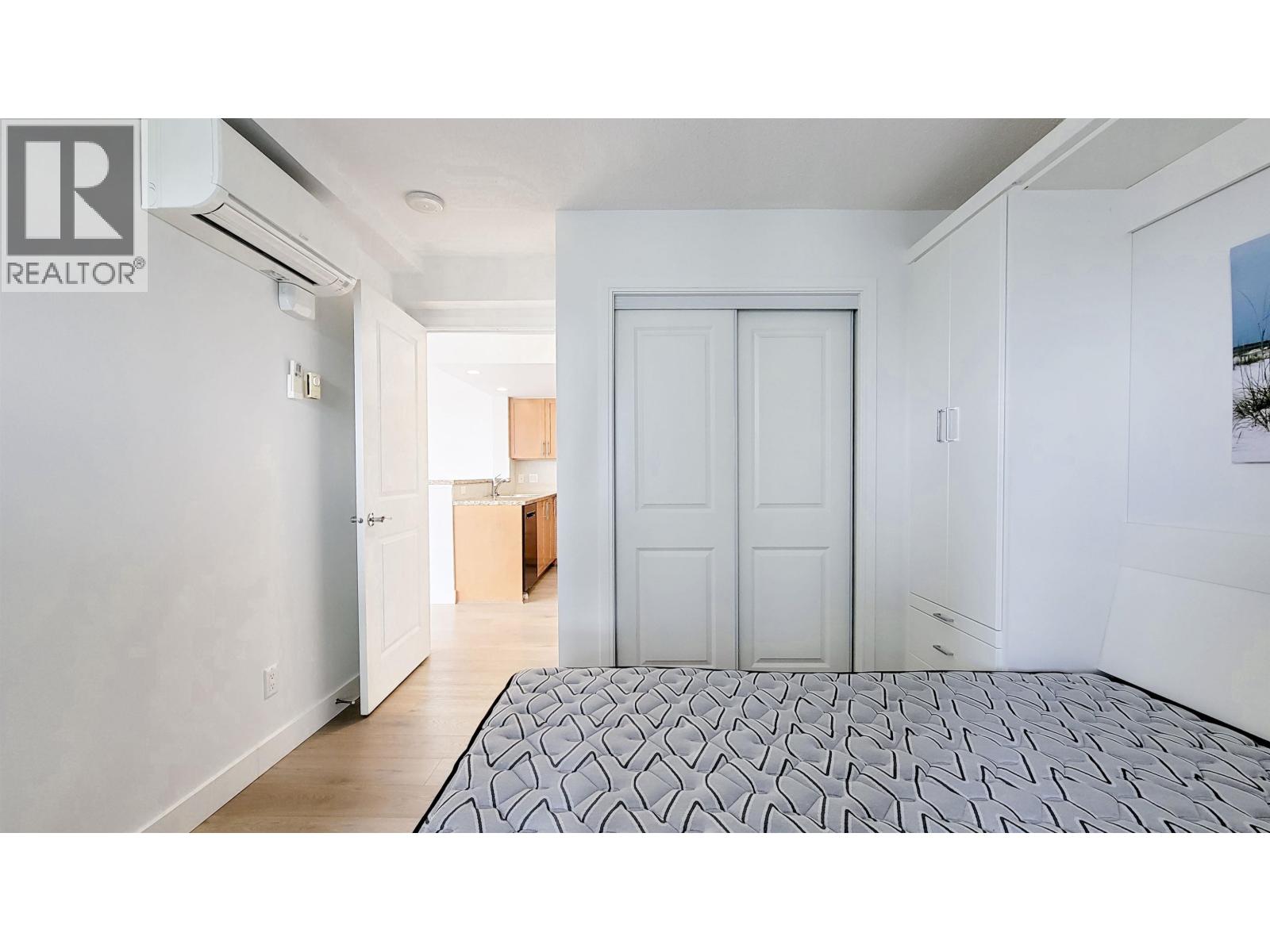 805 288 UNGLESS WAY, Port Moody