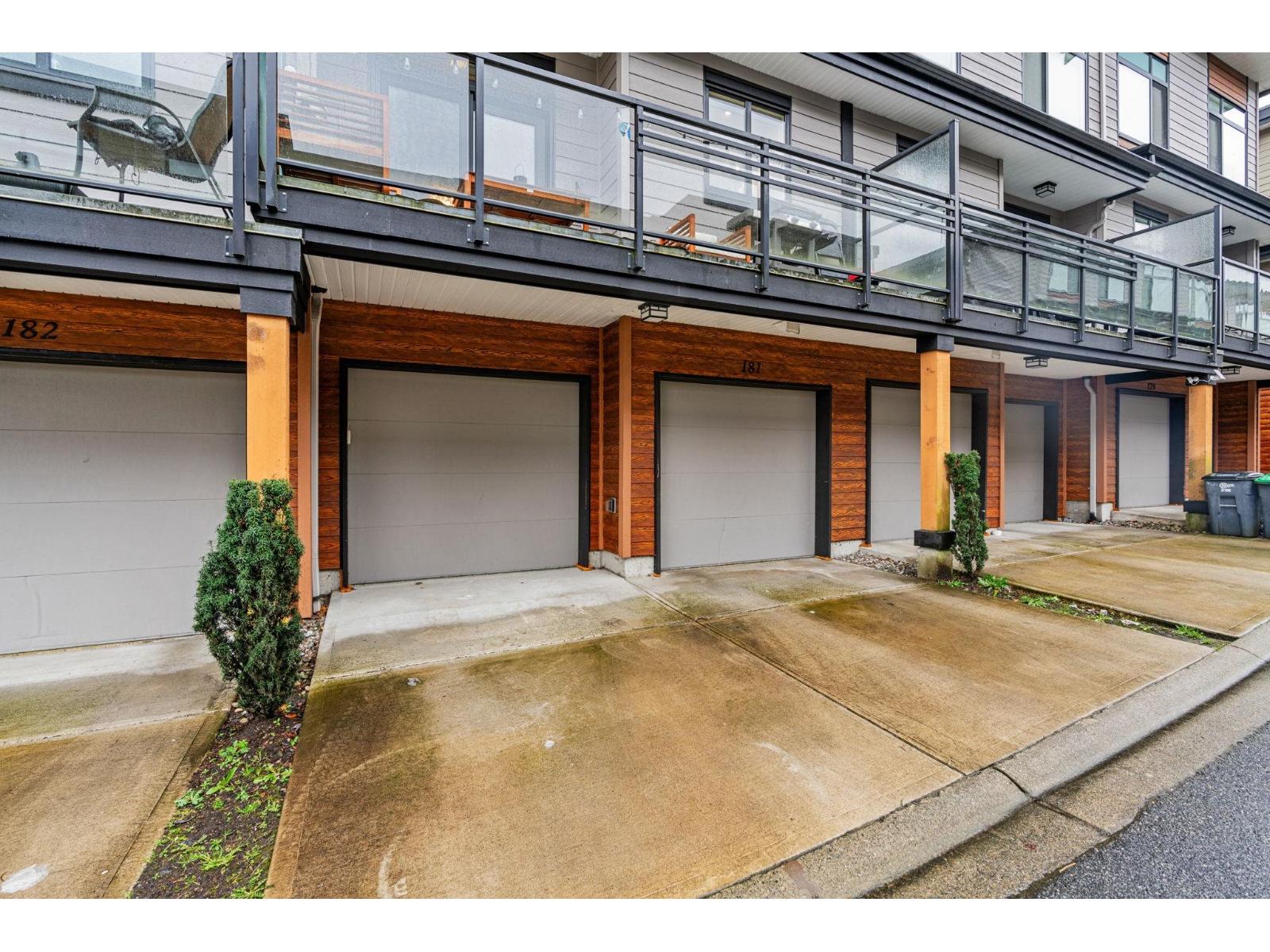 181 16488 64 AVENUE, Surrey