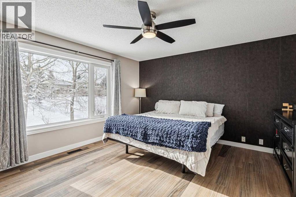 Single Family House for Sale in  Mt Copper Park SE McKenzie Lake Calgary 