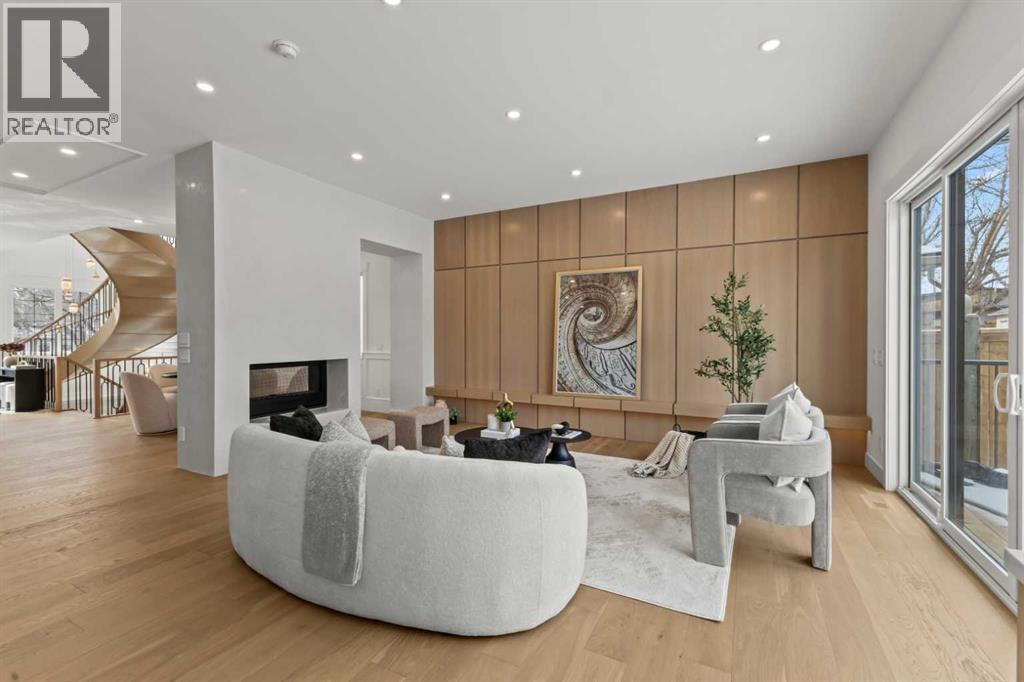 Single Family House for Sale in  Broadview Road West Hillhurst Calgary 