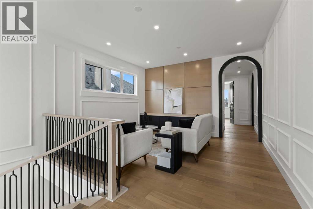 Single Family House for Sale in  Broadview Road West Hillhurst Calgary 