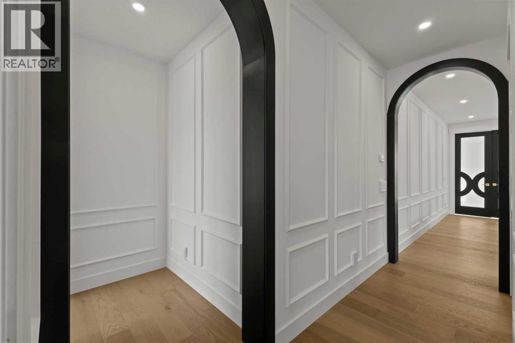 Single Family House for Sale in  Broadview Road West Hillhurst Calgary 