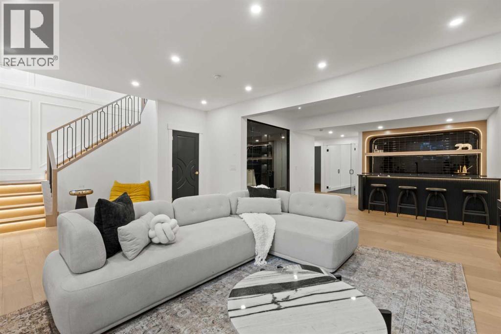 Single Family House for Sale in  Broadview Road West Hillhurst Calgary 