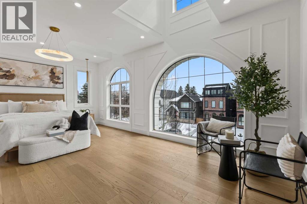 Single Family House for Sale in  Broadview Road West Hillhurst Calgary 