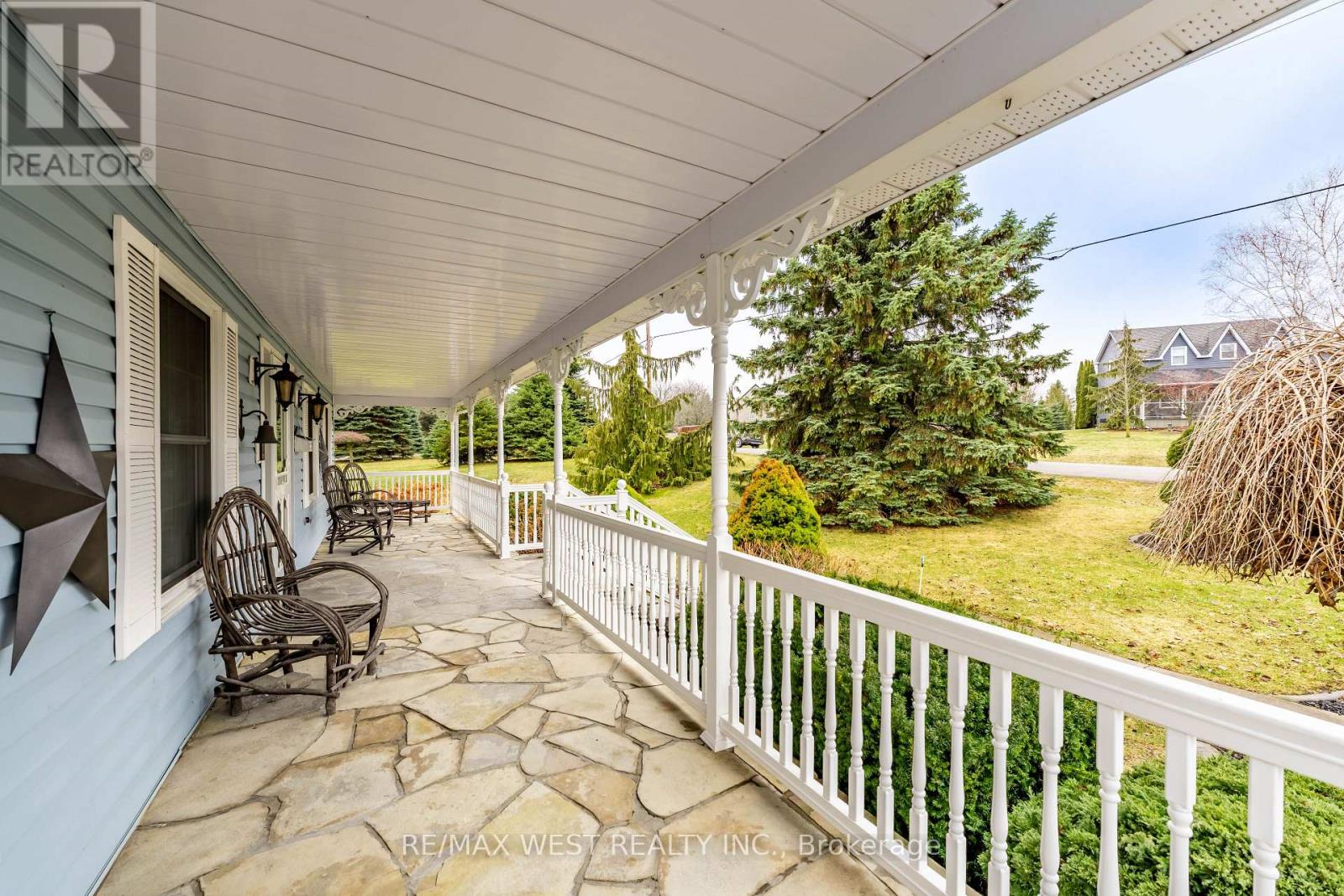 17 FOREST HILL DRIVE - 3