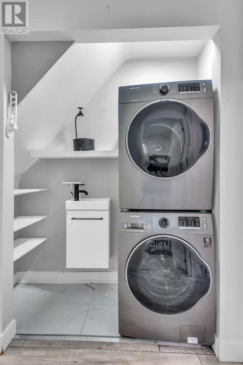 406 GREY STREET - 14