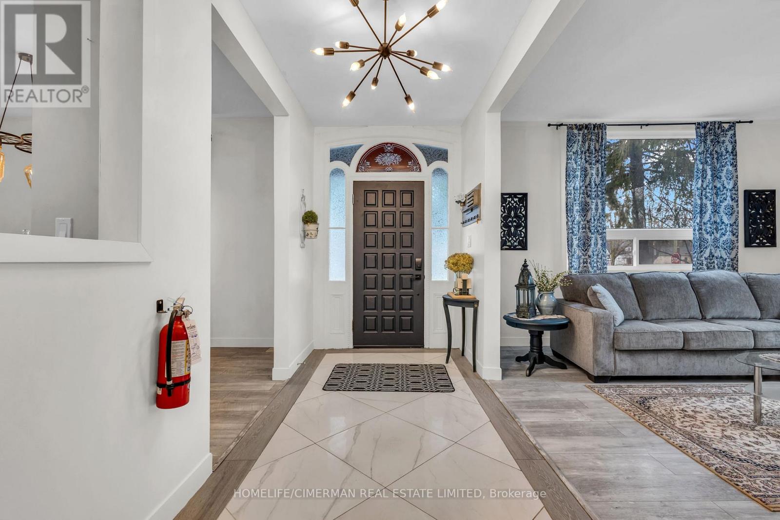 406 GREY STREET - 2
