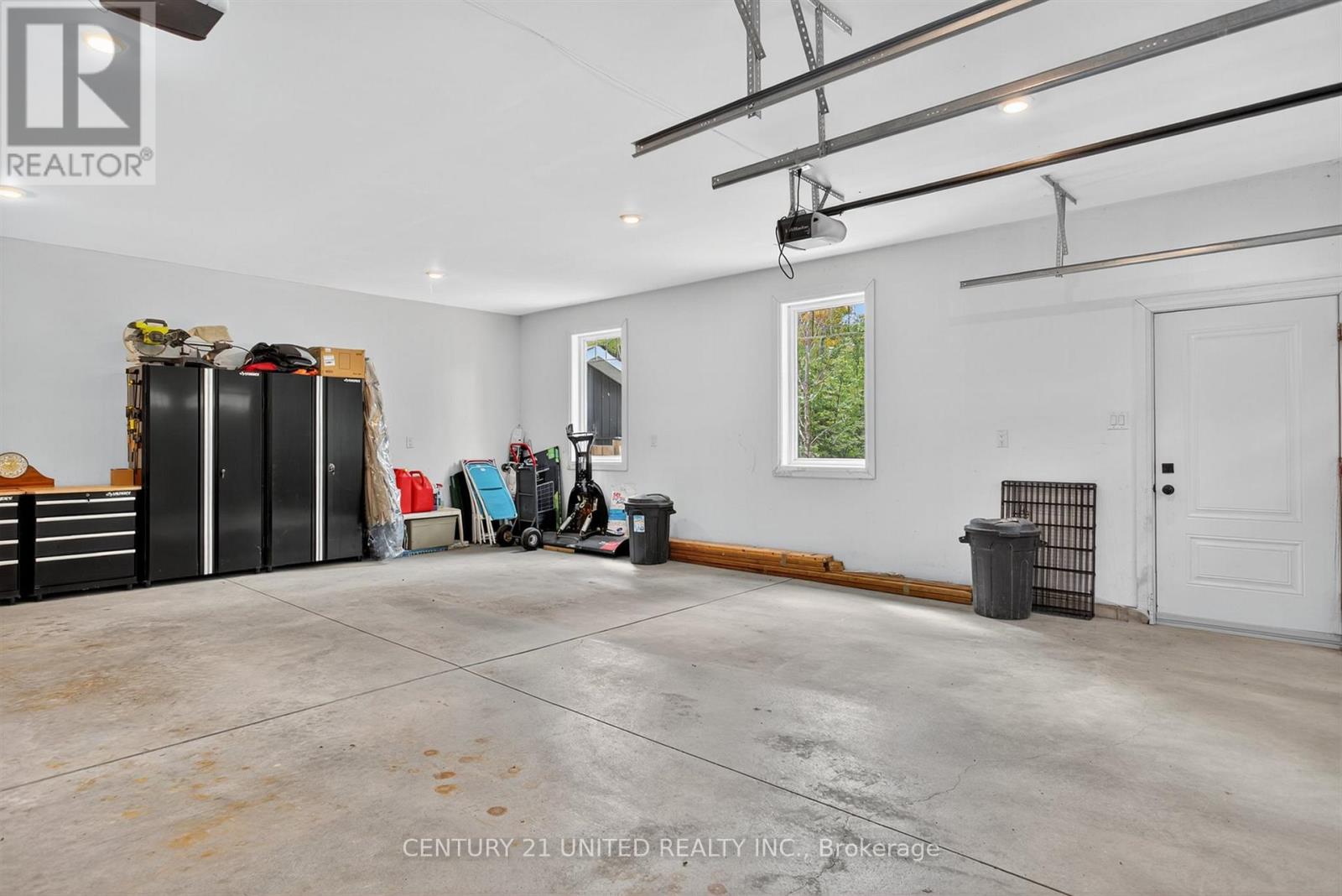 322 ELBOW POINT ROAD — photo 36
