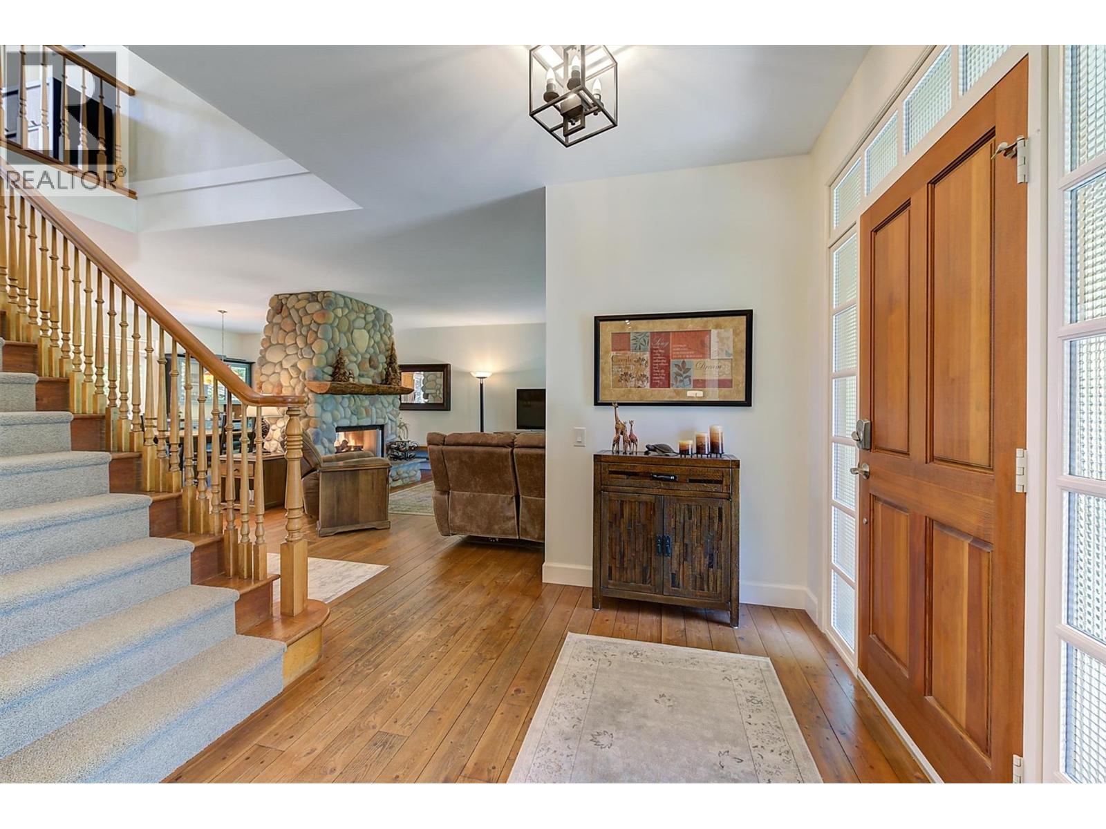  5127 Luckett Court, Kelowna