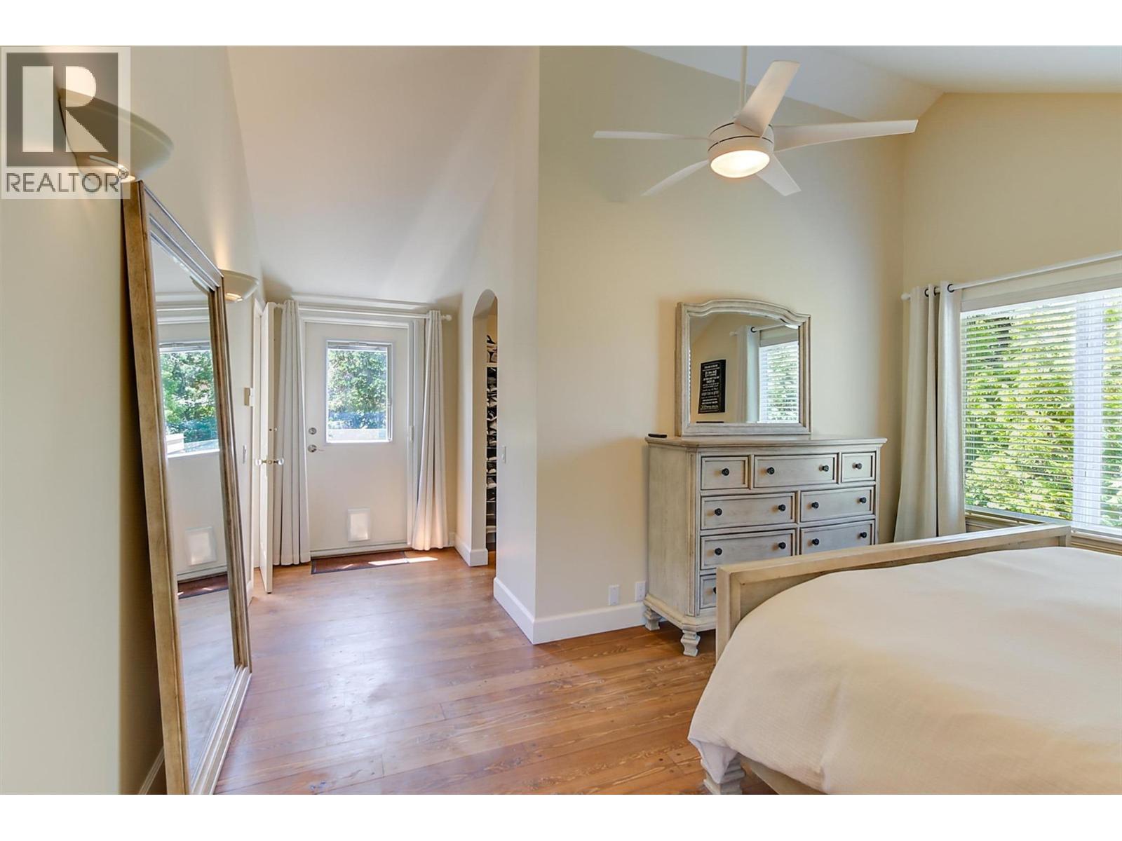  5127 Luckett Court, Kelowna