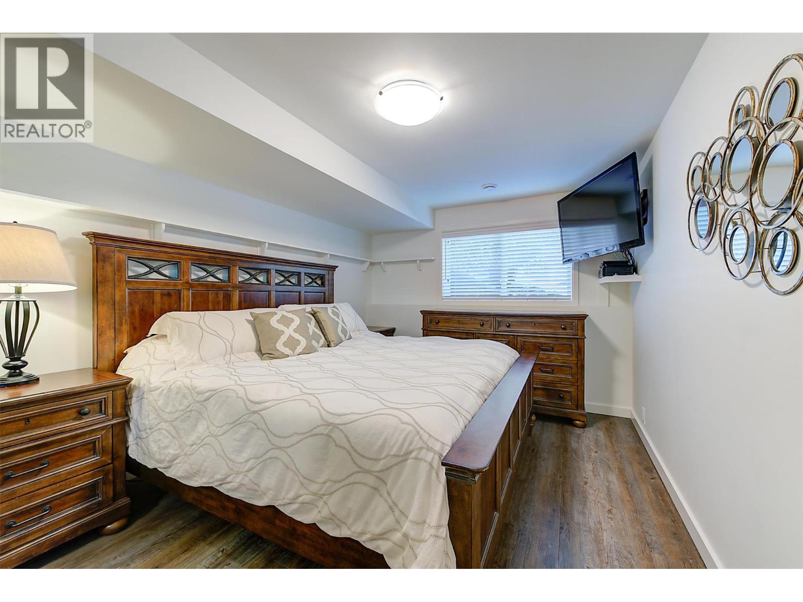  5127 Luckett Court, Kelowna