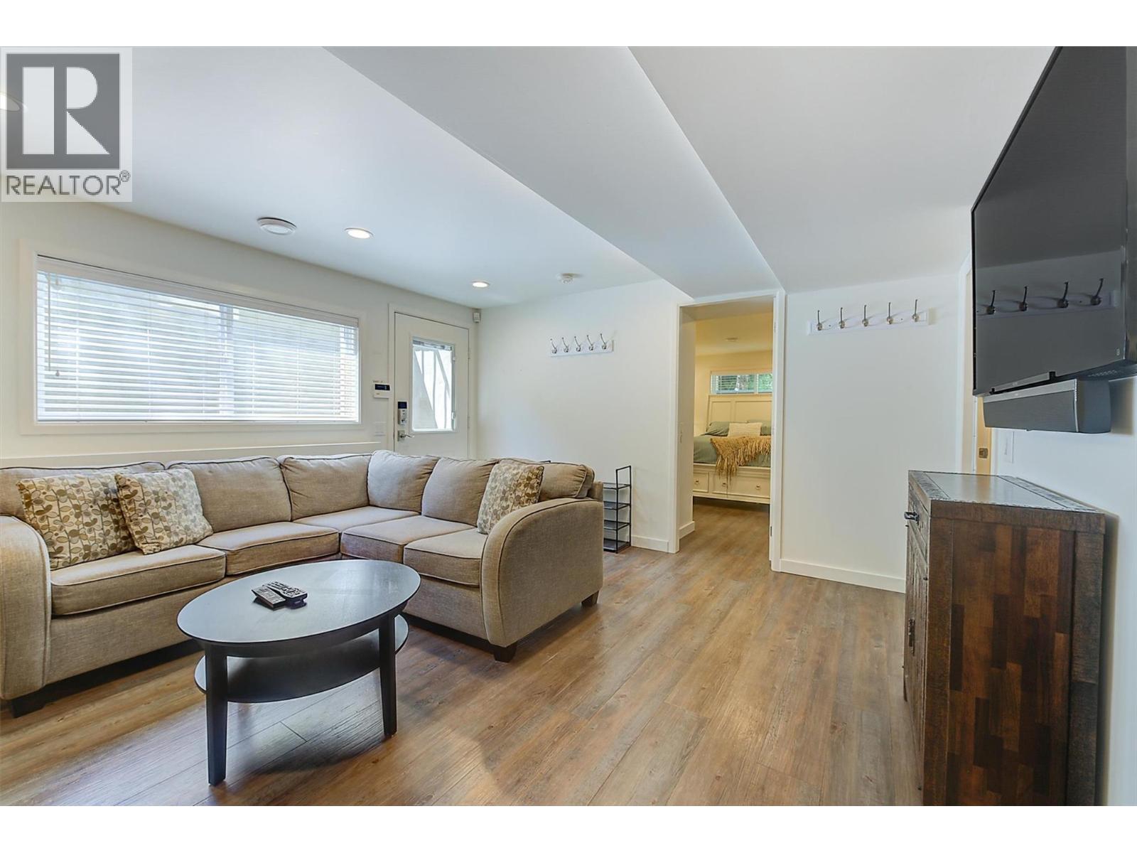  5127 Luckett Court, Kelowna