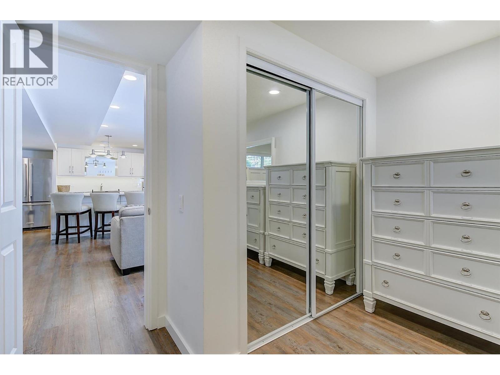  5127 Luckett Court, Kelowna