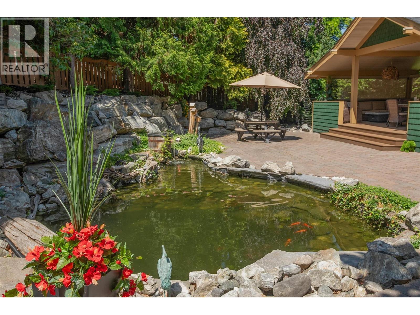  5127 Luckett Court, Kelowna