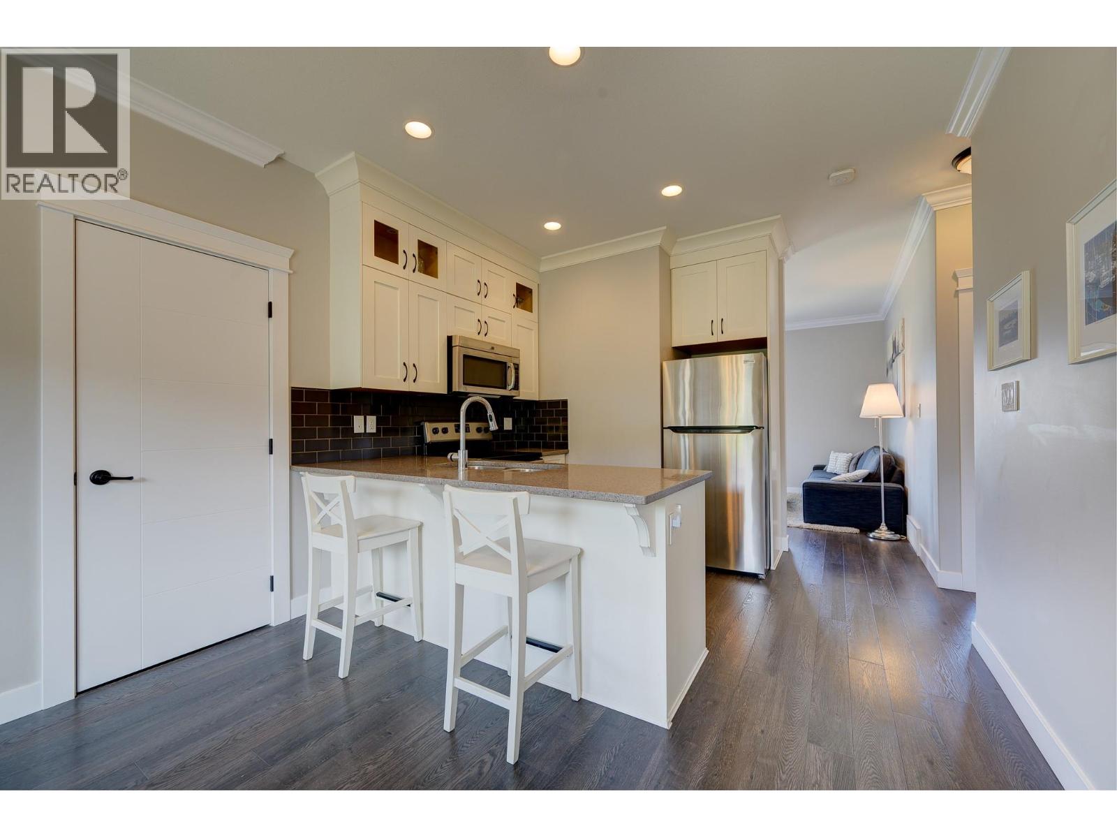 111 60 HUDSON'S BAY Trail, Kamloops