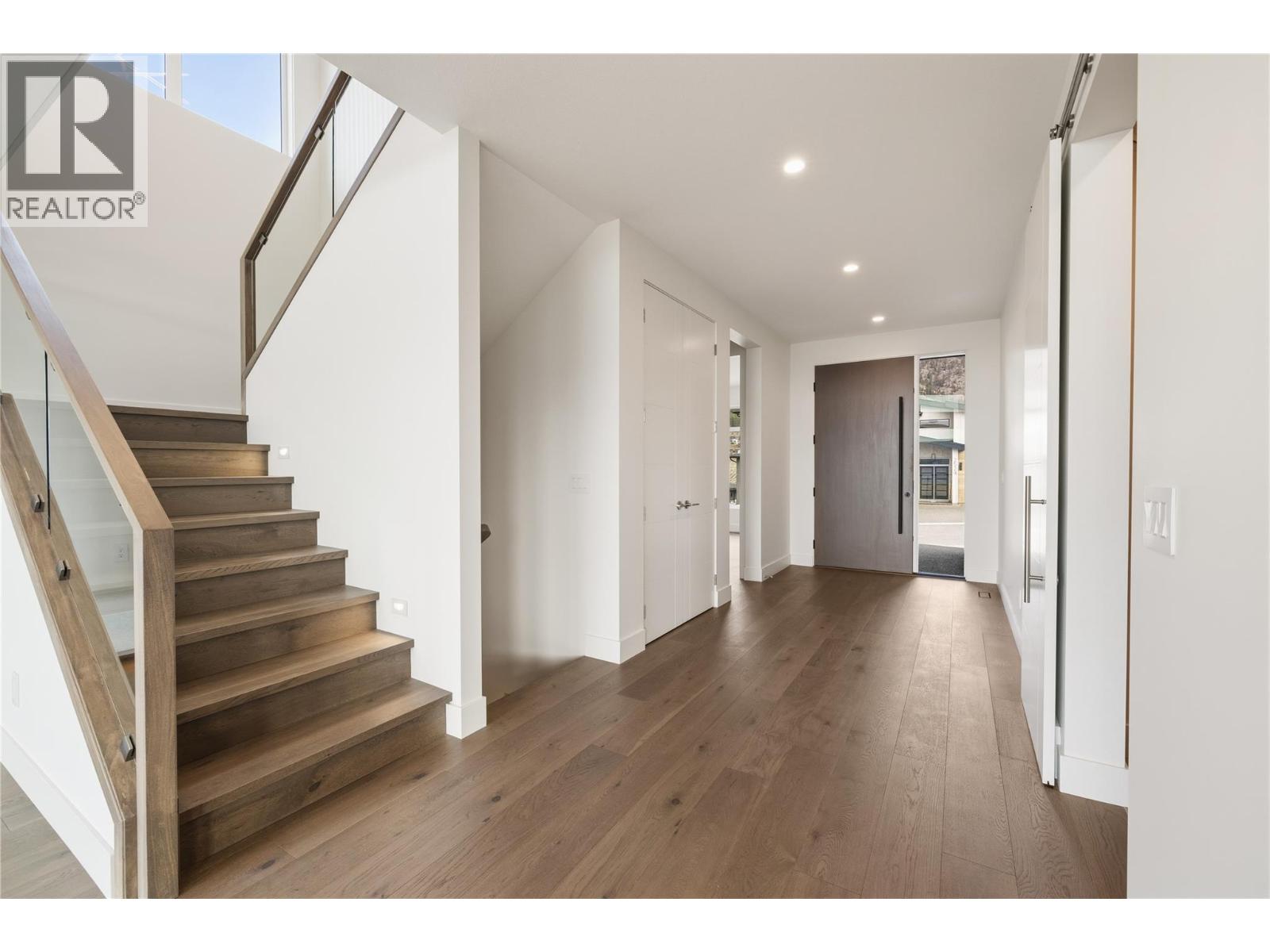  2527 Pinnacle Ridge Drive, West Kelowna