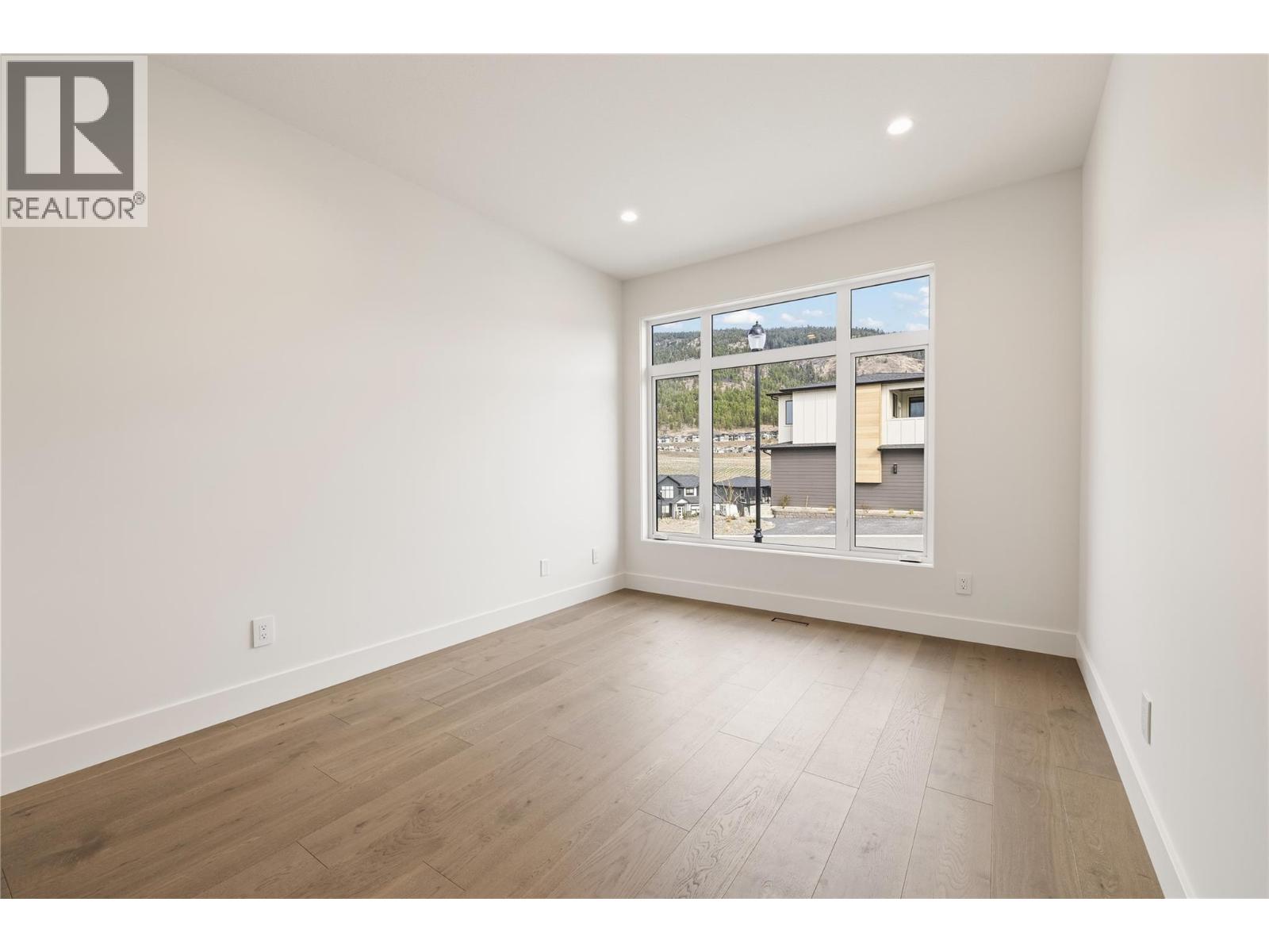  2527 Pinnacle Ridge Drive, West Kelowna