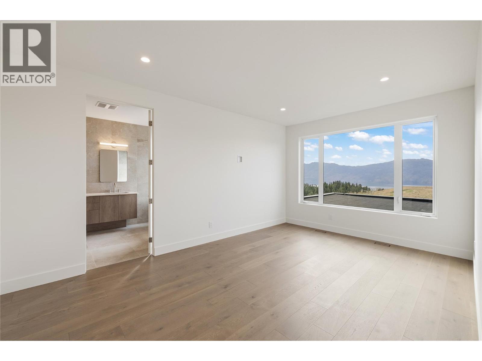  2527 Pinnacle Ridge Drive, West Kelowna