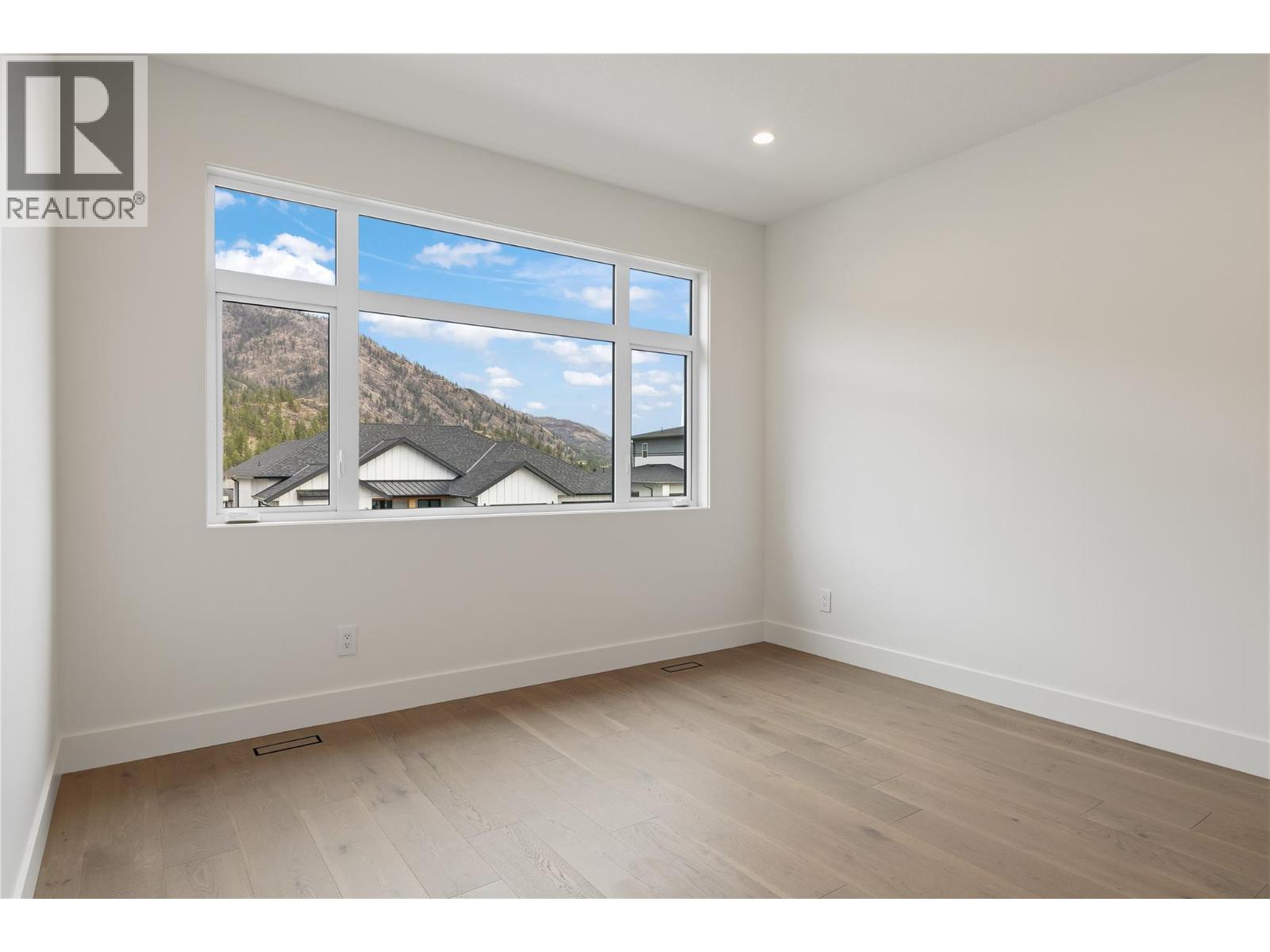  2527 Pinnacle Ridge Drive, West Kelowna