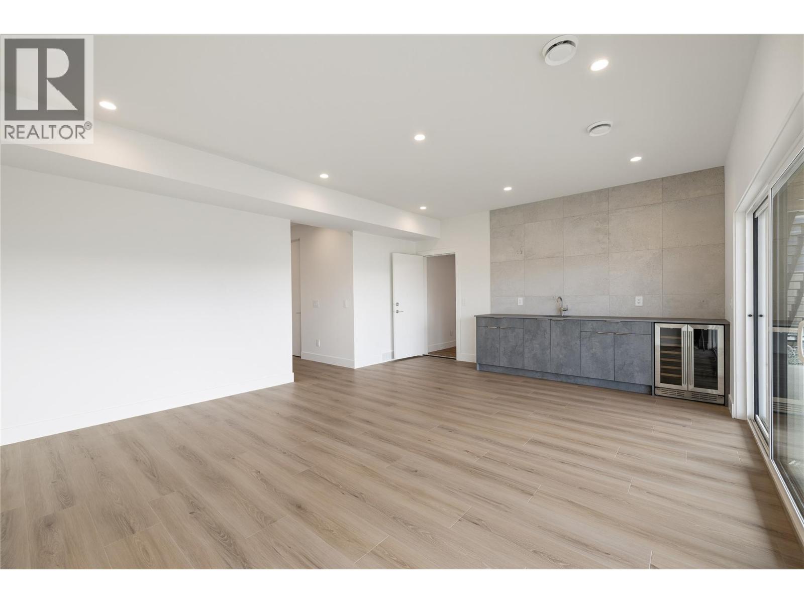  2527 Pinnacle Ridge Drive, West Kelowna