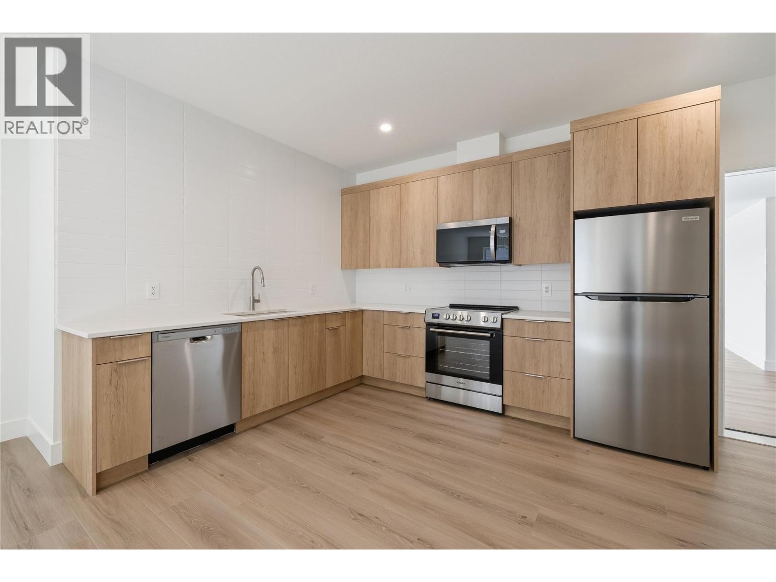  2527 Pinnacle Ridge Drive, West Kelowna