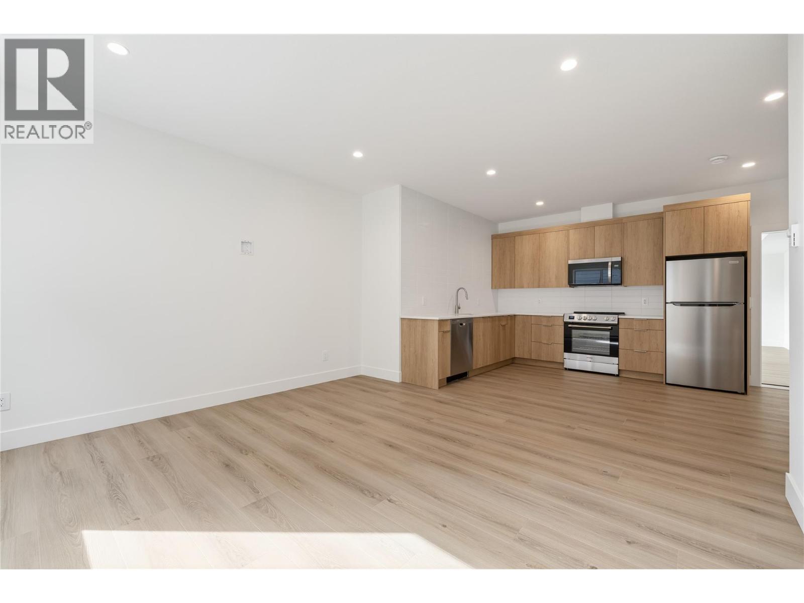  2527 Pinnacle Ridge Drive, West Kelowna