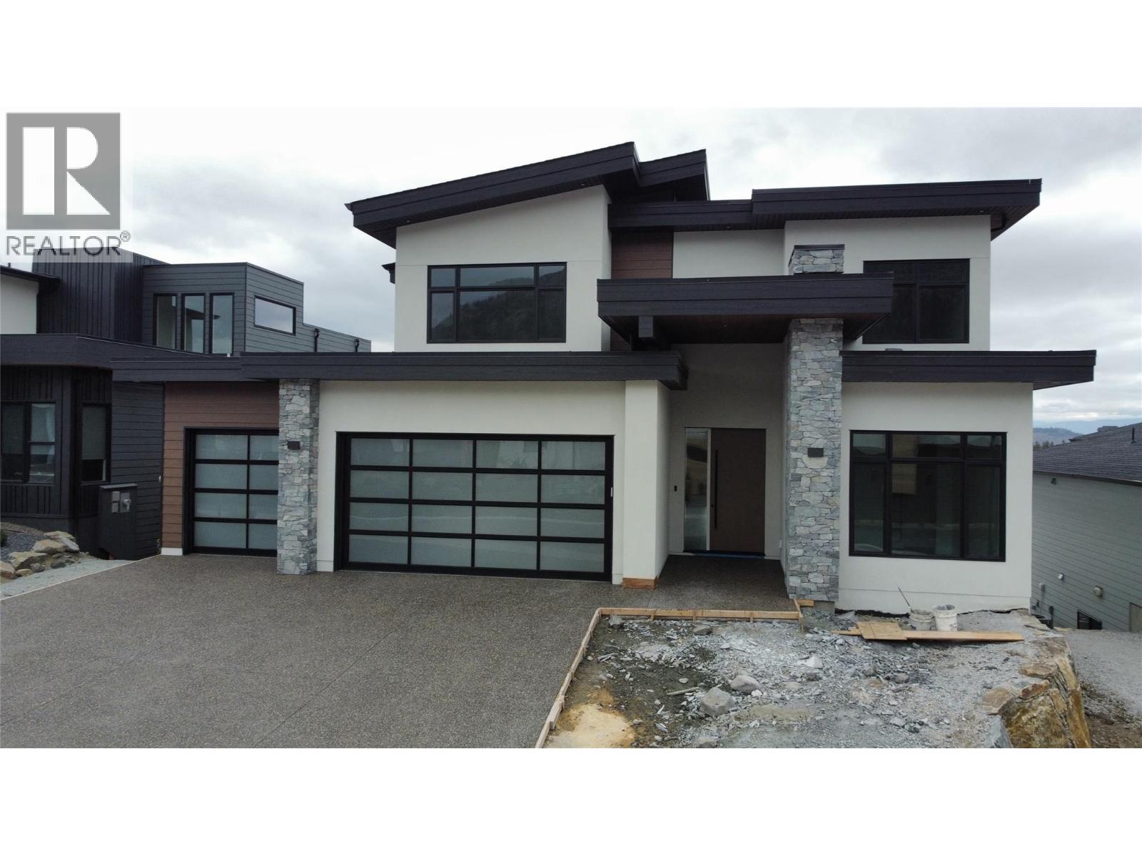  2527 Pinnacle Ridge Drive, West Kelowna