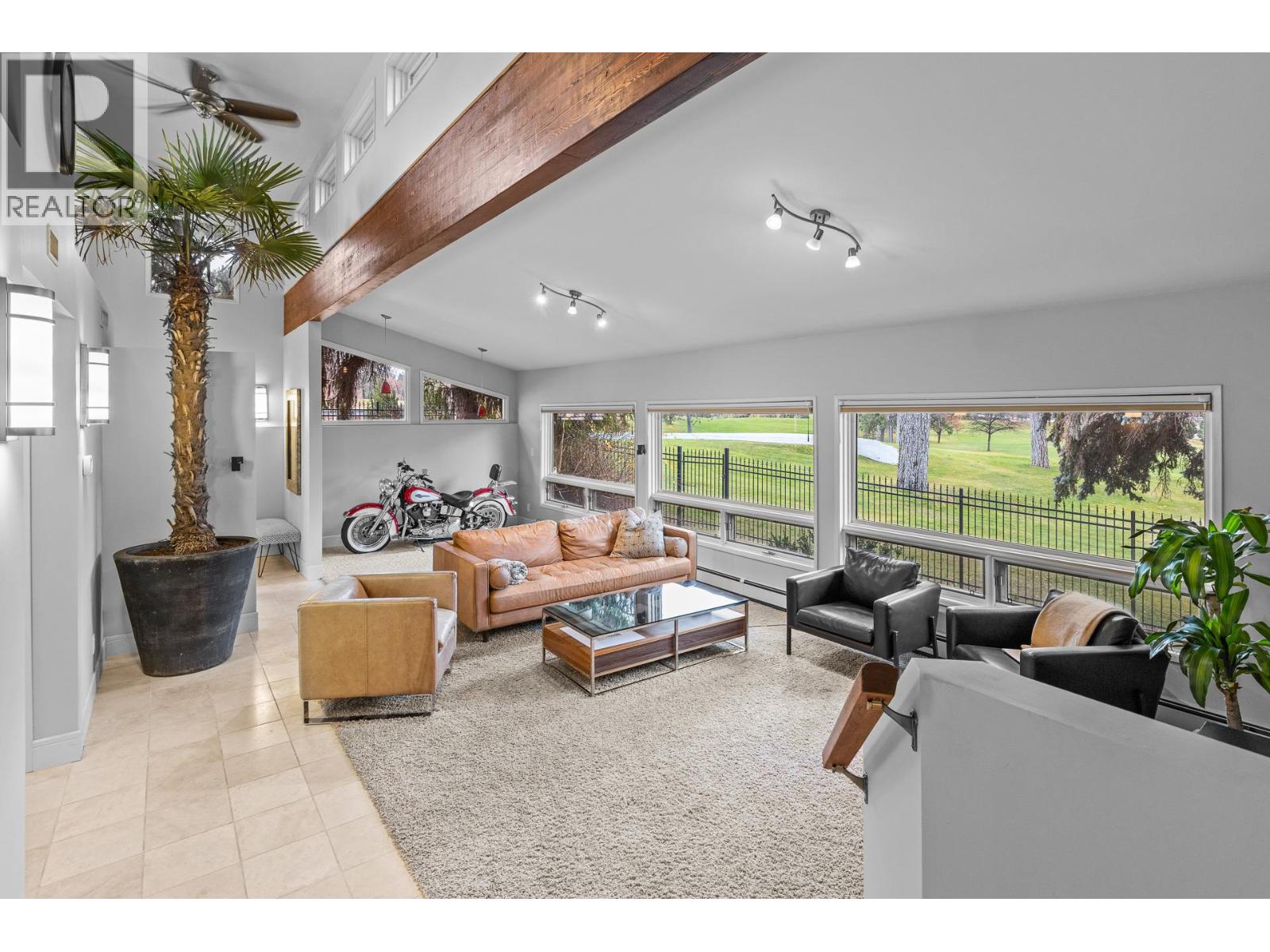 930 Fairway Crescent, Kelowna