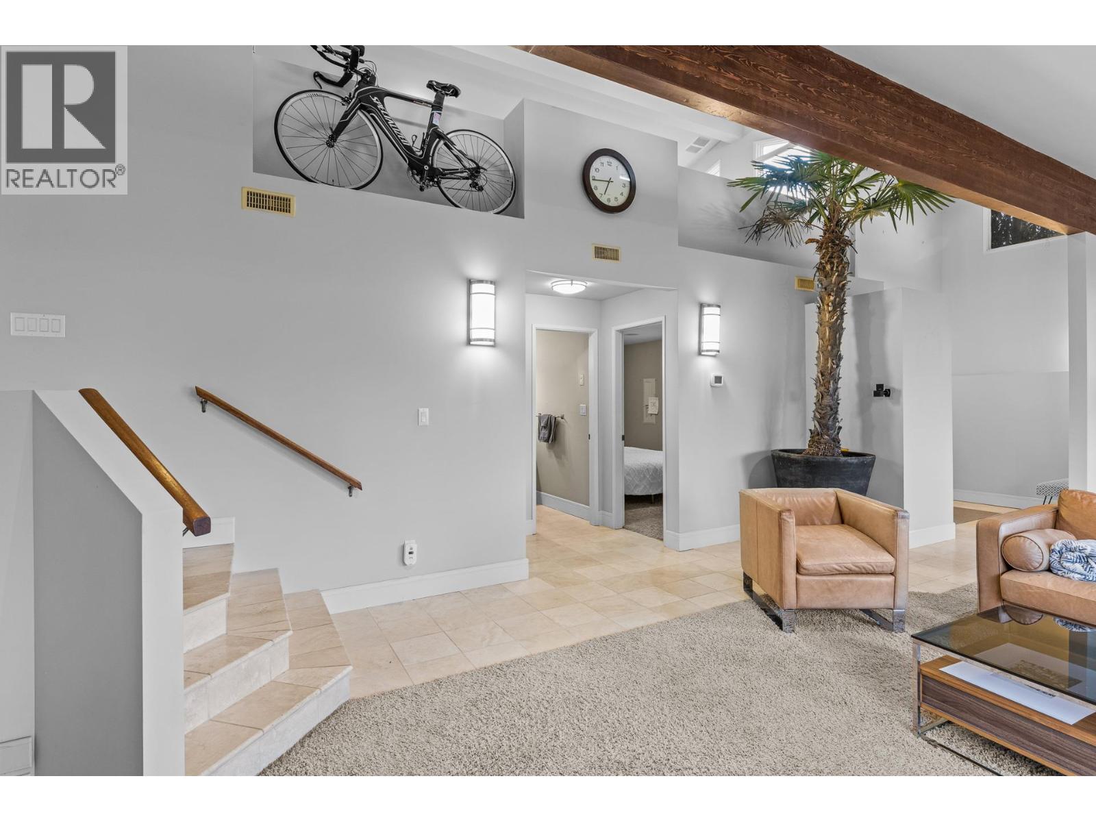 930 Fairway Crescent, Kelowna