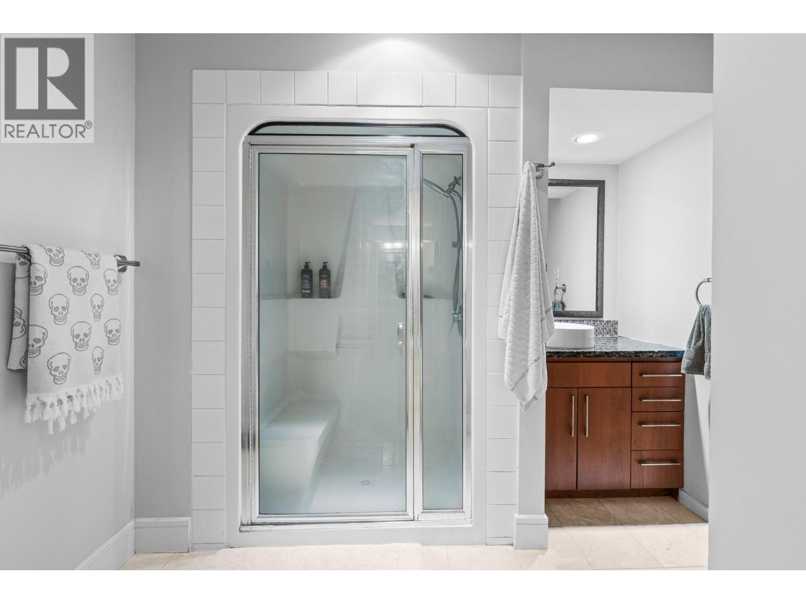 930 Fairway Crescent, Kelowna