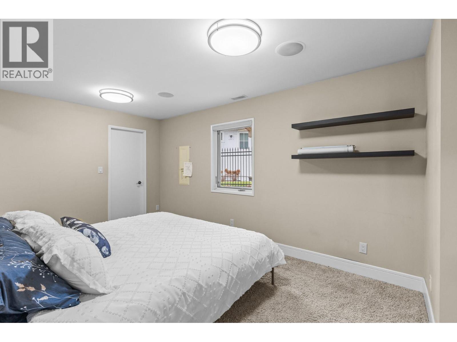 930 Fairway Crescent, Kelowna