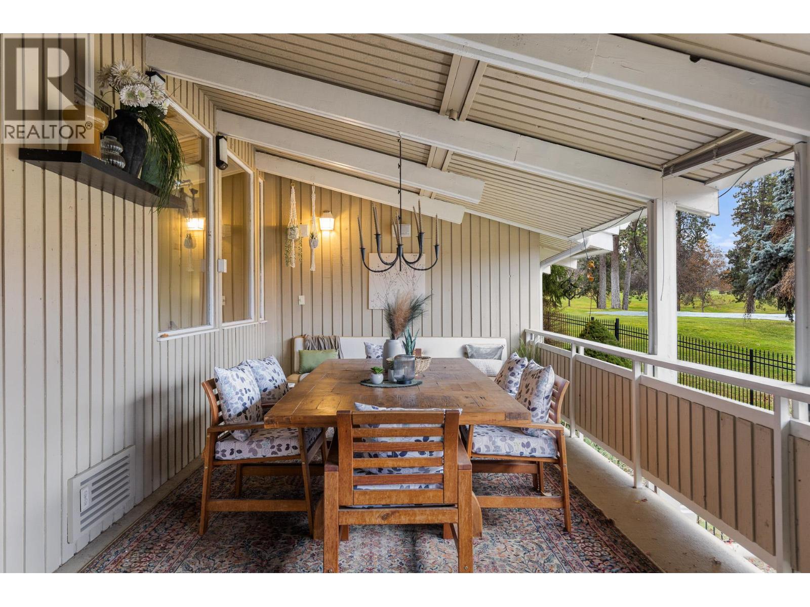 930 Fairway Crescent, Kelowna