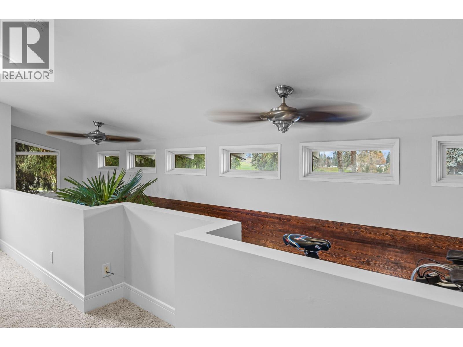 930 Fairway Crescent, Kelowna