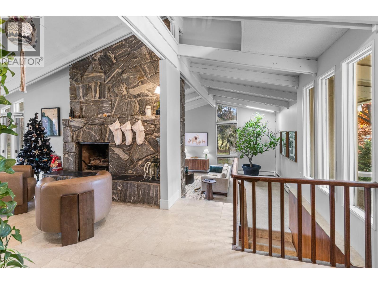 930 Fairway Crescent, Kelowna