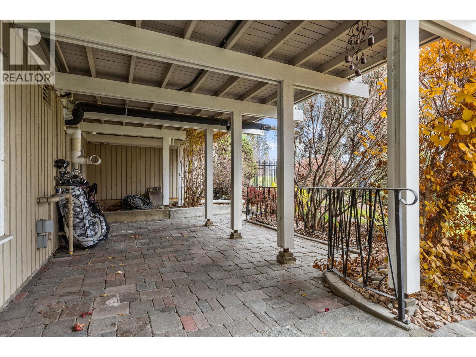 930 Fairway Crescent, Kelowna