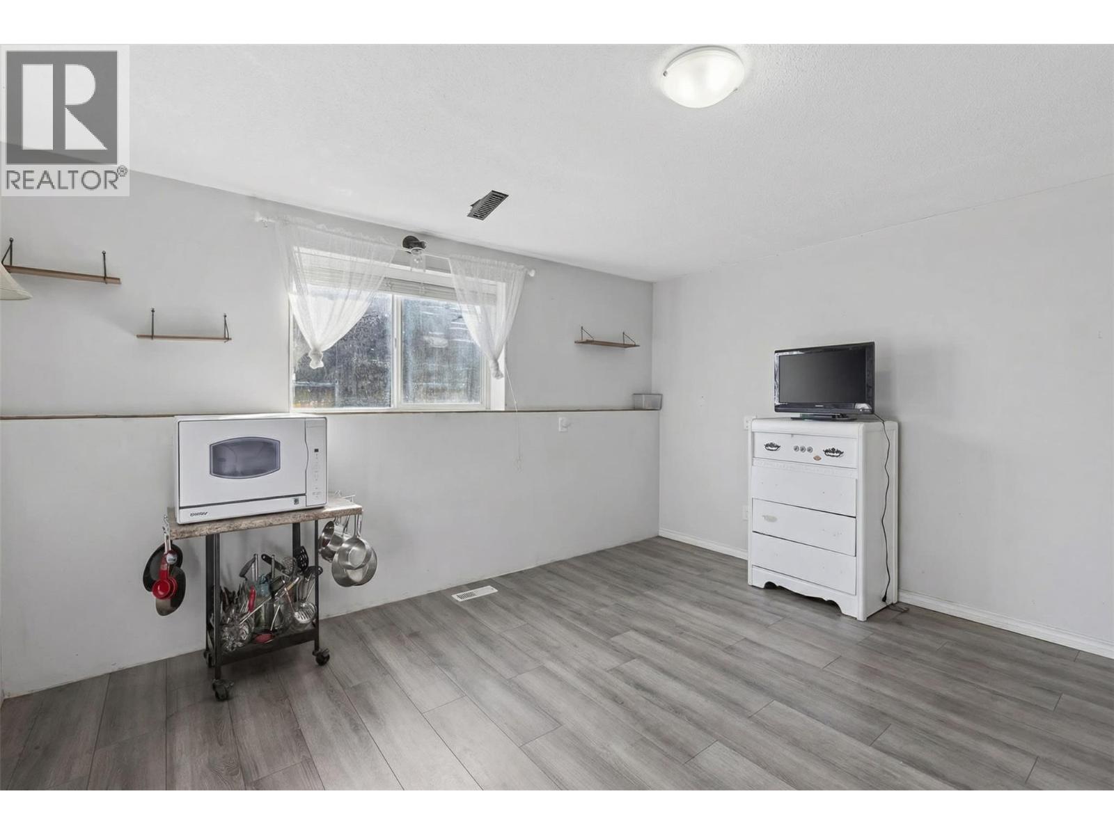  1541 Eagle Rock Road, Spallumcheen